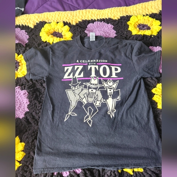 Gildan Other - ZZ TOP 2022 Tour Graphic Tee